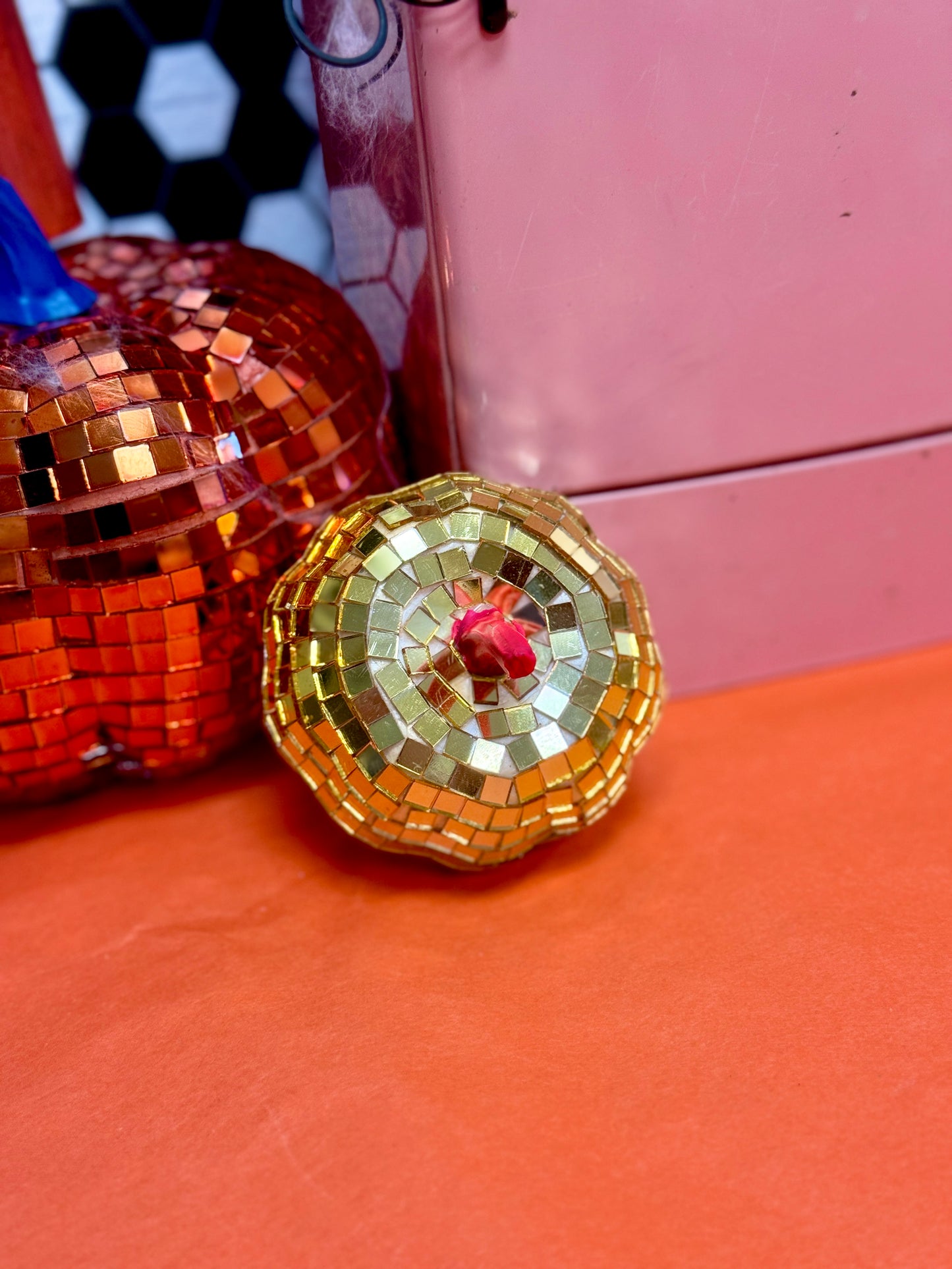 Gold Disco Pumpkin - S