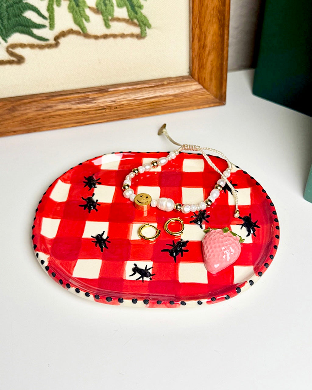 Antsy Picnic Tray