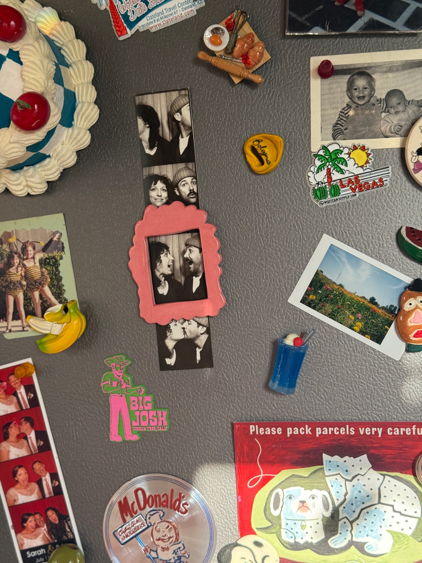 Scallop Magnet Frame