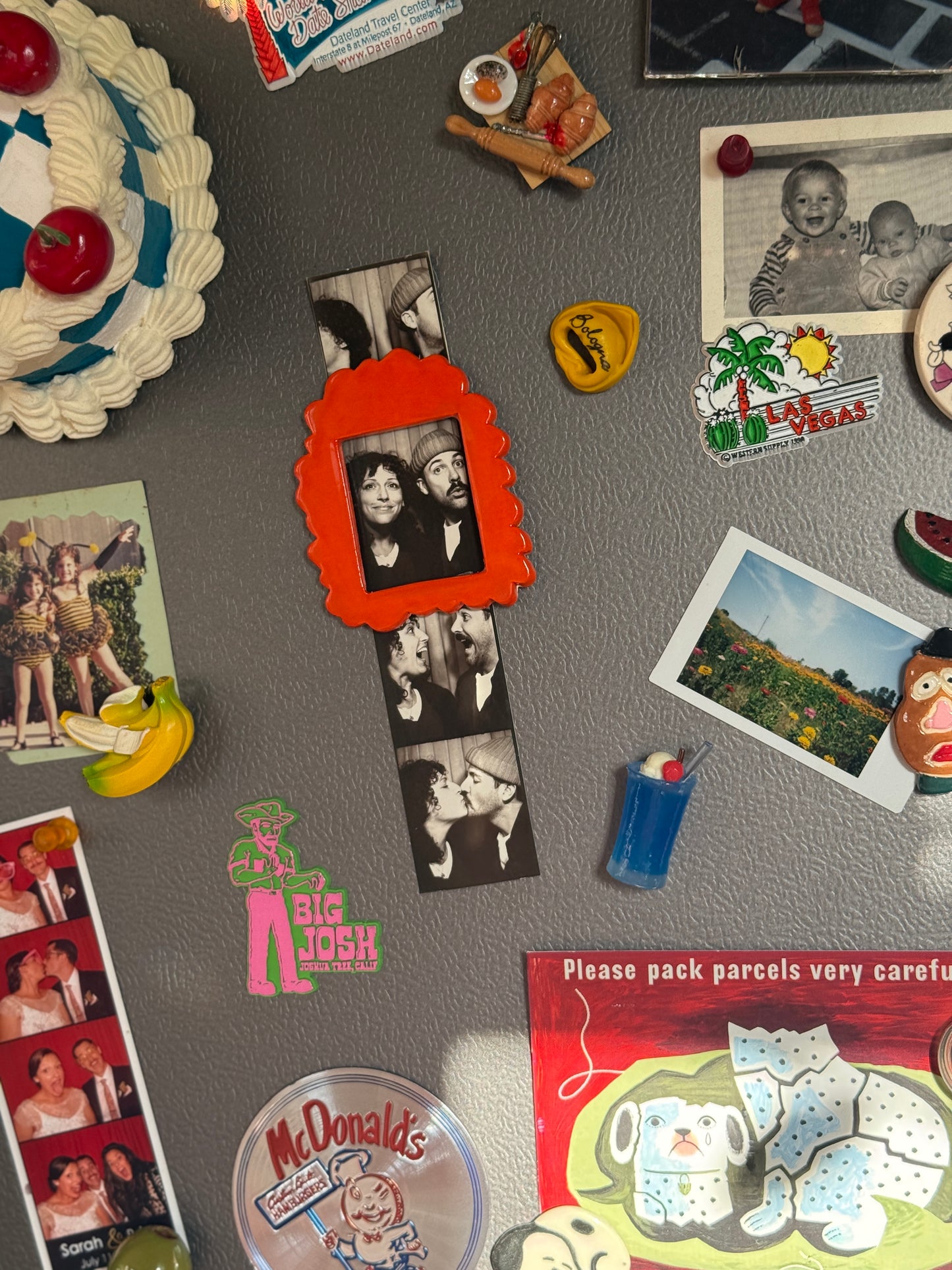 Scallop Magnet Frame