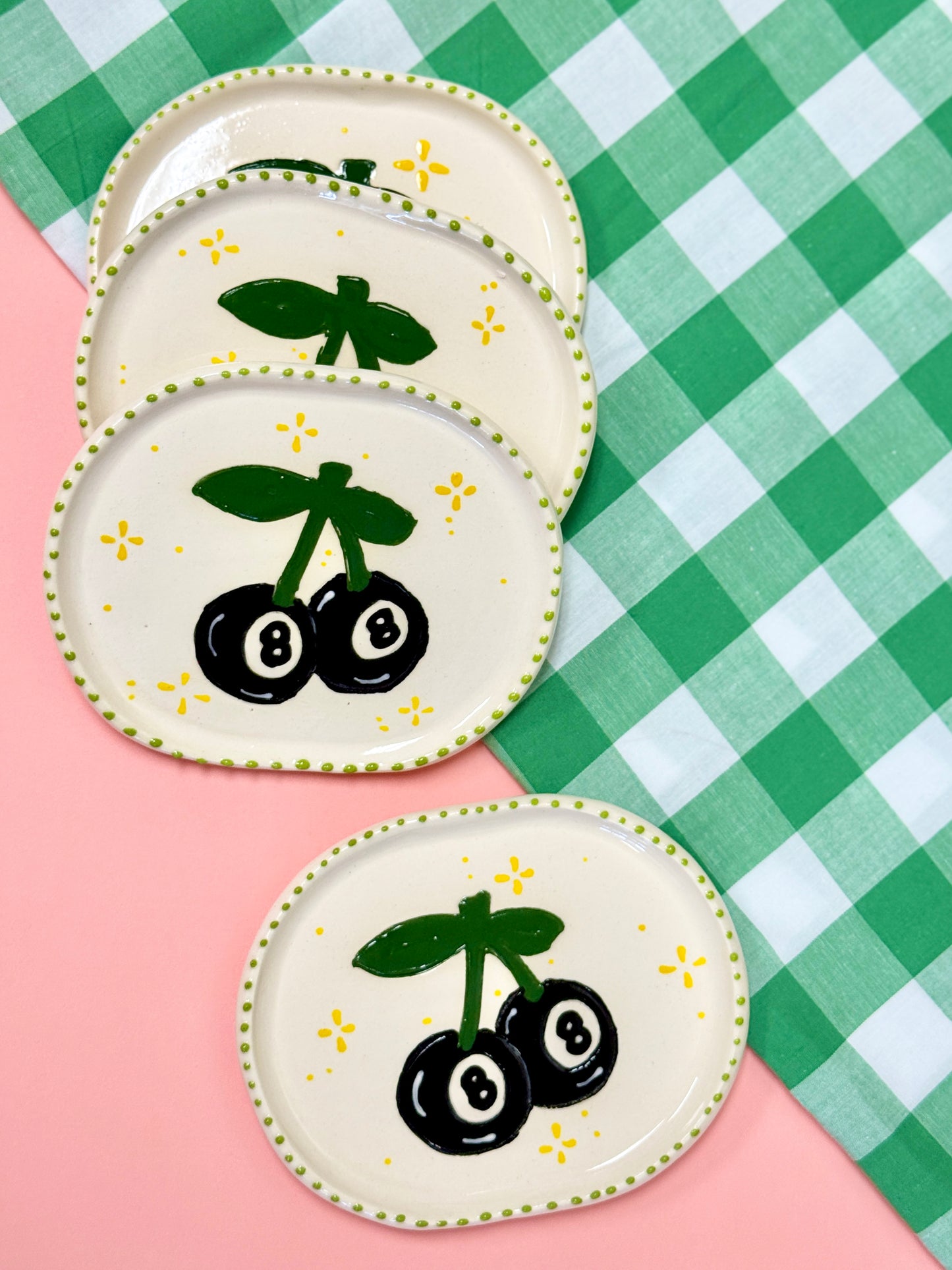 Magic 8 Cherry Tray